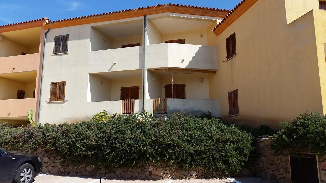Verande Tanca Torre Isola Rossa  Exterior foto